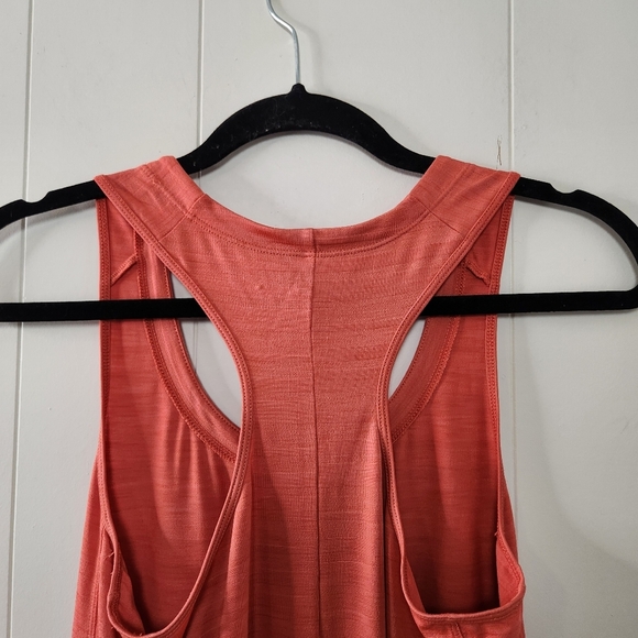 Mountain Hardwear Orange Racerback Tank Top Activewear Gym Workout Yoga Wicking - Picture 6 of 10